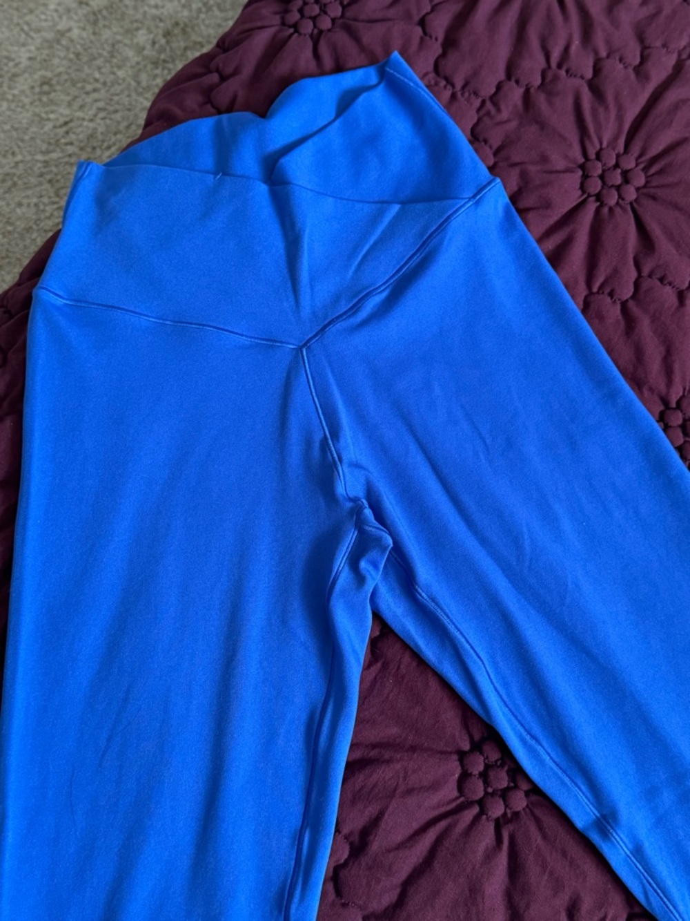 Aerie Offline High-Rise 7/8 Leggings in Deep Blue